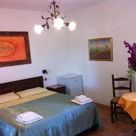 Agriturismo Agave Fertilia Bagian luar foto